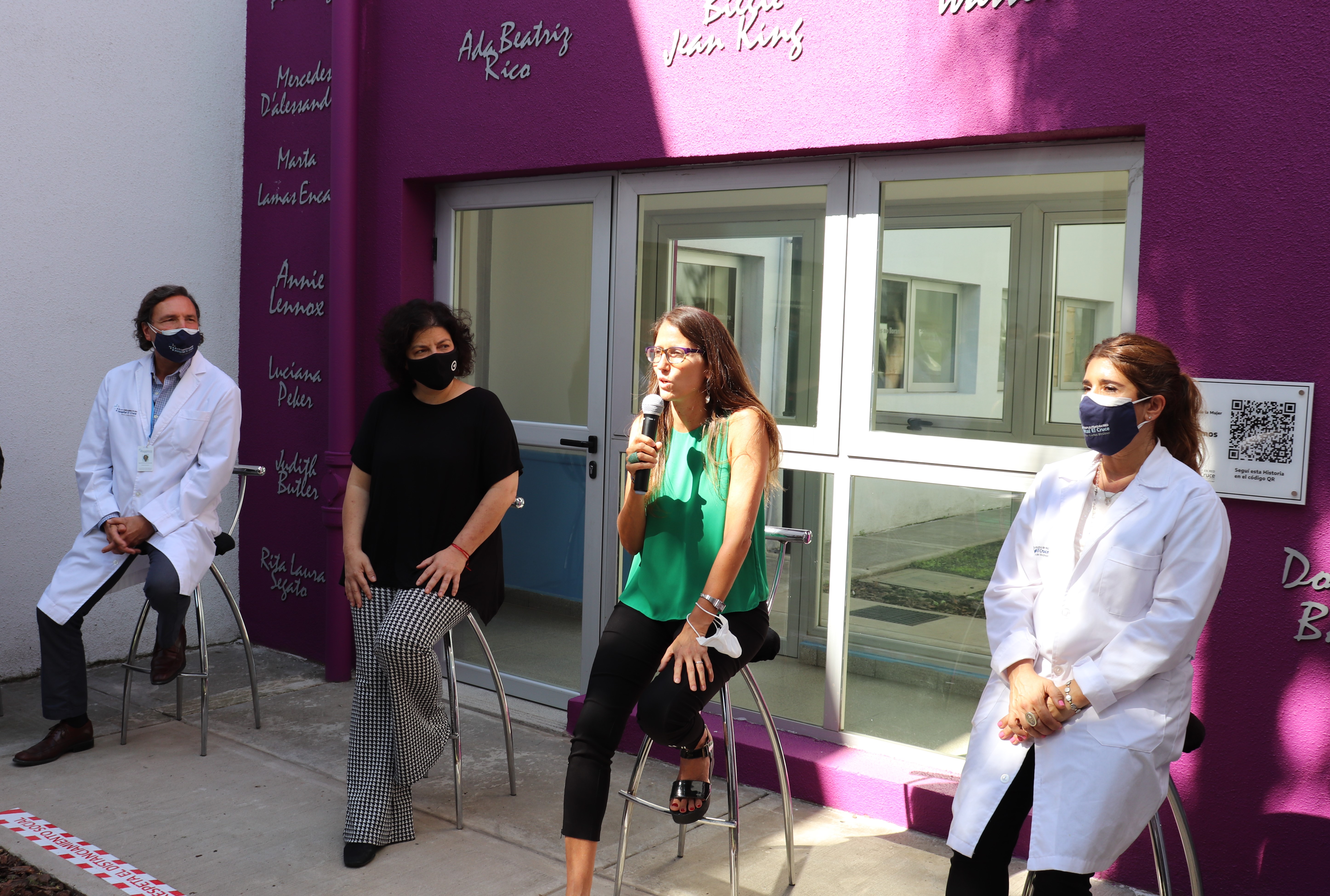 Con la visita de las Ministras de Salud y de las Mujeres de la Nación en el hospital El Cruce se distinguió al “primer equipo de mujeres que realizó un trasplante hepático en la Argentina”