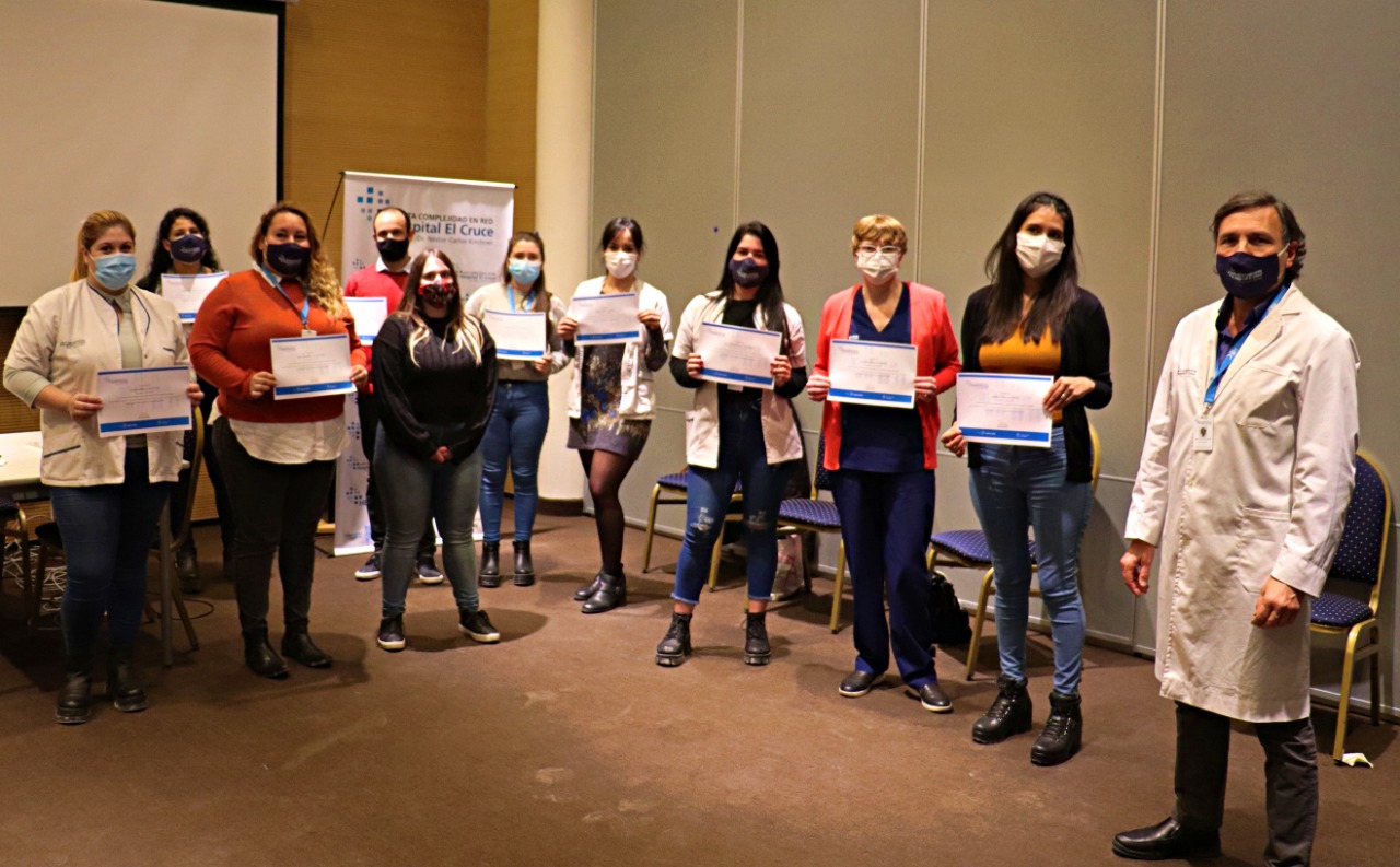 Se entregaron los 1° certificados al personal del HEC que realizó el curso de Lengua de Señas Argentinas 