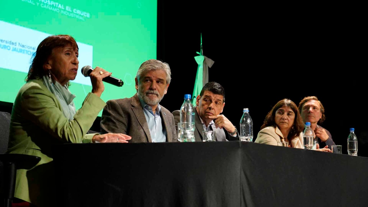 Se realizó el lanzamiento de la empresa pública “Cannabis CONICET”